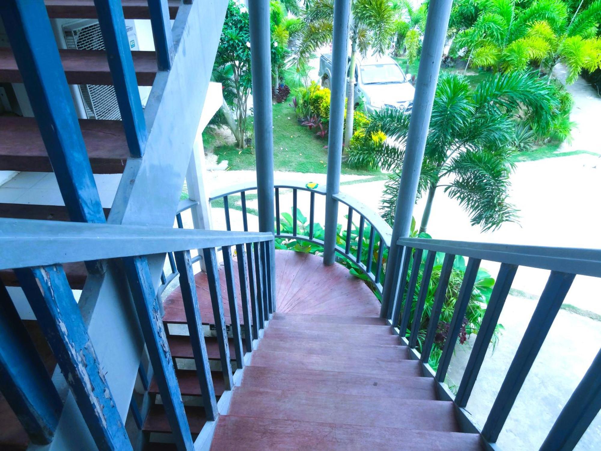 Mg Chateau Resort El Nido Buitenkant foto